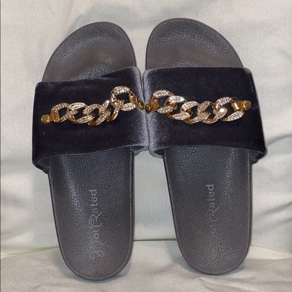chain slides